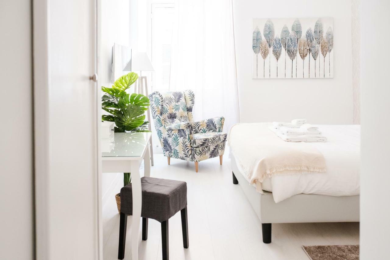 White Fanti Apartment Rome Exterior photo