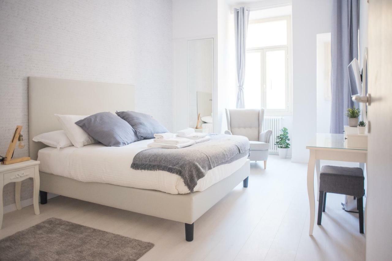 White Fanti Apartment Rome Exterior photo